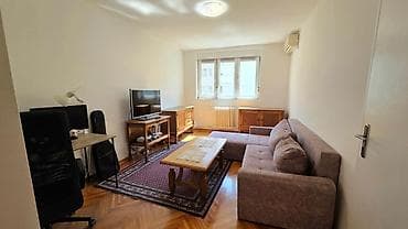 jagodina stanovi izdavanje: IZDAJE se stan na Karabirmi. Slobodan od 10.juna — 2