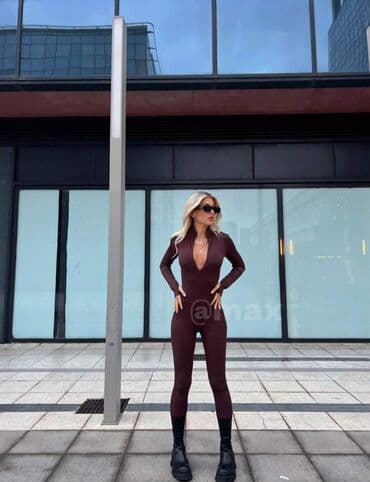 vojni kombinezoni cena: Novo Kombinezon
•Velicine:S M L 
•Boje:Crna u Braon
•Cena:3000 Din — 2