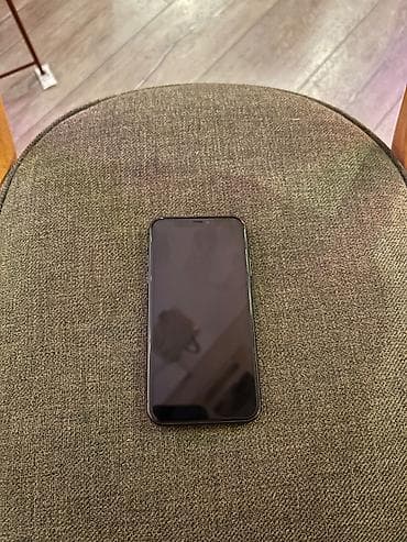 iphone 12 pro lalafo: Iphone 11 64gb, bez ostecenja
Dolazi u original kutiji sa USB-om — 6