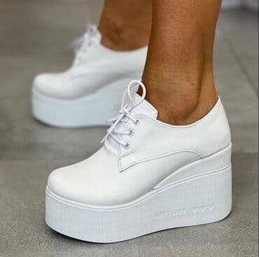 clara barson cipele: Novoo 4300din
Visina pete:9cm — 7