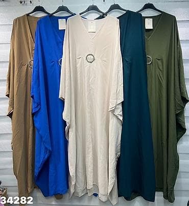 ponco odeca: Cena 3100 din 
L xl 2xl 3xl 4xl — 2