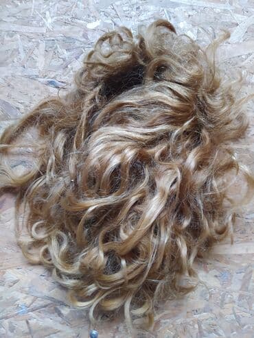 Sweatpants: Prodajem periku prirodna kosasvetlo - braon bojadugačkatežina — 3