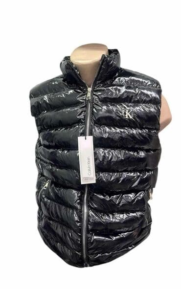 teksas jakna s krznom: S,m,l,xl,2xl
4400 din — 10