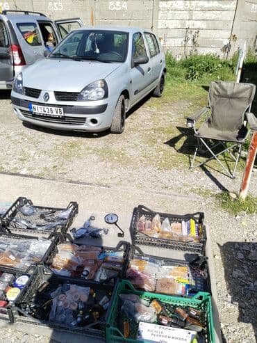 modul za auto prikolicu: Renault Clio: 1.2 l | 2001 year 80000 km. Hatchback — 6