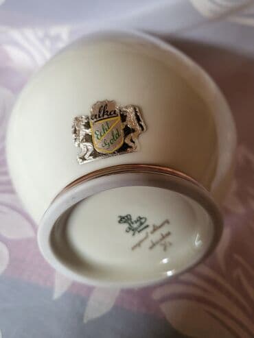 dormeo jastuk i cebe za decu: Vaza nova Alka porcelan,zlato 1938 do 1958g. Bavaria. Nova — 9