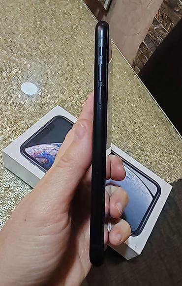 Video igre i konzole: Apple iPhone iPhone Xr, Crn, Face ID — 6