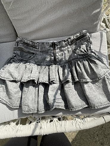 Suknja – teksas, sivkasto ispran efekat - Model: mini suknja sa — 2