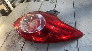 ford p251a: STOP LAMPE ZA FORD KA OD 2009. DO 2013. GOD. | SMEDEREVSKA PALANKA — 1
