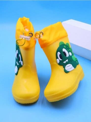 Čizme: Cena:2000din Dostupni — 10