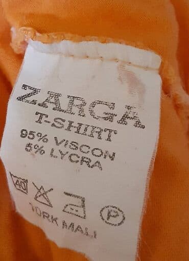 zara haljine devojcice: Ženski top ZARGA, narandžaste boje sa crnim ispisima u grafiti stilu — 3
