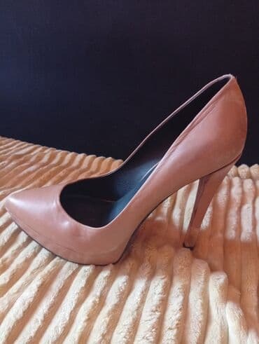 ženske mokasine metro: Pumps, Guess, 39 — 3