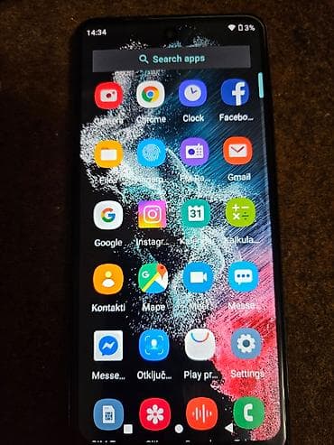 motorola telefon: Android pametni telefon sa ekranom preko cele prednje strane i — 3