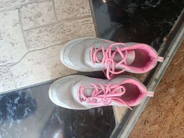 Patike: Reebok dečije patike za svakodnevno nošenje/trening - Model: Reebok