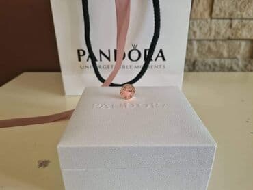 kutija za nakit pandora: Pandora privesci 800 din /komad — 1