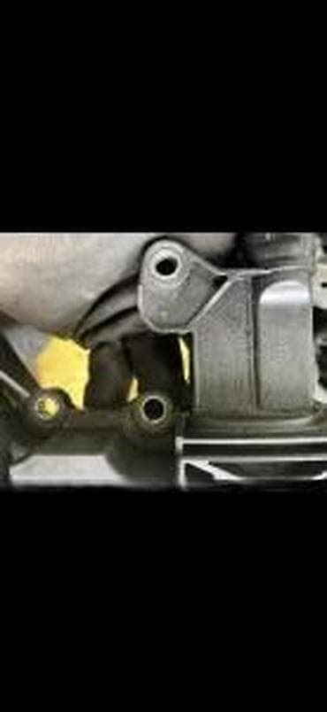 katalog automobila: AUDI A4 A5 SEPARATOR ULJNIH PARA PCV VENTIL 06H103226A | Audi a1 a3 — 1