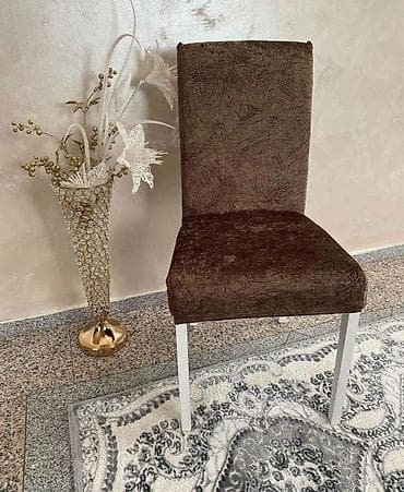 siena vip b b: Plišane navlake za stolice bez karnera 🌺
6 komada-1800 dinara🌺 — 5
