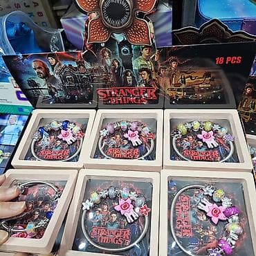 srpski lancic: Narukvica sa privescima koja je inspirisana popularnom — 3