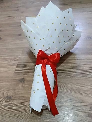 Ručni buket od satenskih ruža - Elegantne ruže od satenskih traka u