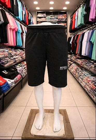 Bermude i šortsevi Boss, bоја - Crna