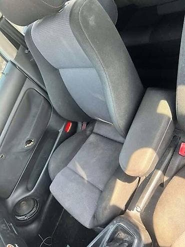 auto sa 6 sedista: SEDIŠTA ZA VOLKSWAGEN GOLF 4 | Sedišta za VW Golf, 1.9TDI(66kw), 5 — 2