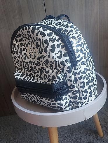 Mini ranac sa animal printom - Dizajn: crno-beli leopard print, na