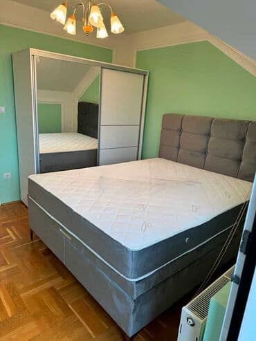 komode sa staklenim vratima: Beds — 1
