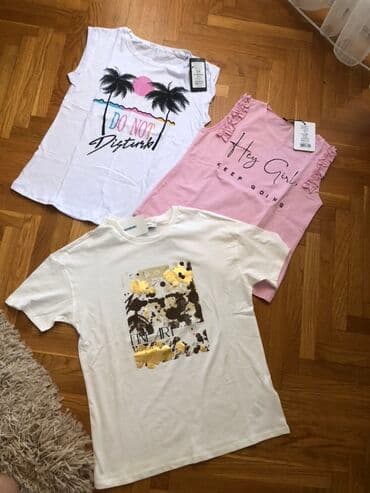 Women's Clothing: Sve 3 nove majice bez rukava/kratkih rukava za 999 dinara. Sve sa — 1