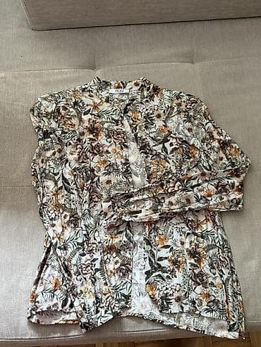 Ženska košulja sa cvetnim printom – brend Moda - Model: klasična na lalafo.rs Ženska košulja sa cvetnim printom – brend Moda - Model: klasična
