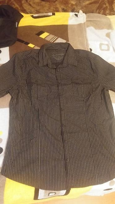 Clockhouse Muška Košulja NOVO! . Košuljica kratkih rukava prelepa na lalafo.rs Clockhouse Muška Košulja NOVO! . Košuljica kratkih rukava prelepa