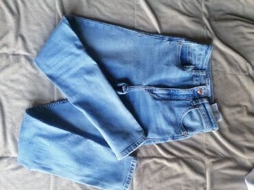 ledzend pantalone: Farmerke bershka xxs nove — 5