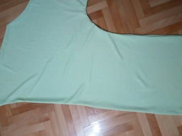 zelene zenske pantalone: Haljina nova rastegljiv, svetlo zelena br. 42,duzina 110 cm,sirina — 2