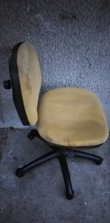 set trpezarijskih stolica: Kancelarijska stolica drapispravno podizanje, prljav tapacirung — 2