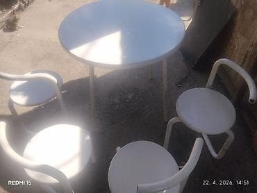 Setovi stolova i stolica: Set baštenskog nameštaja – okrugli sto + 4 stolice - Materijal — 1