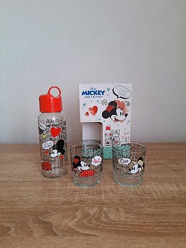Nov poklon Disney set boca i 2 čaše za vodu, sok. Nov Disney set boca
