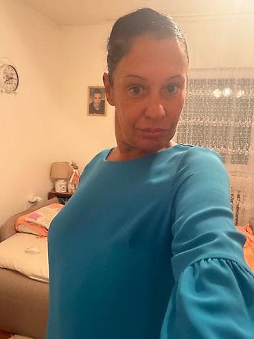 bunda s: Potpuno nova haljina sa etiketom, vidi se da je placena 6900. Od — 9
