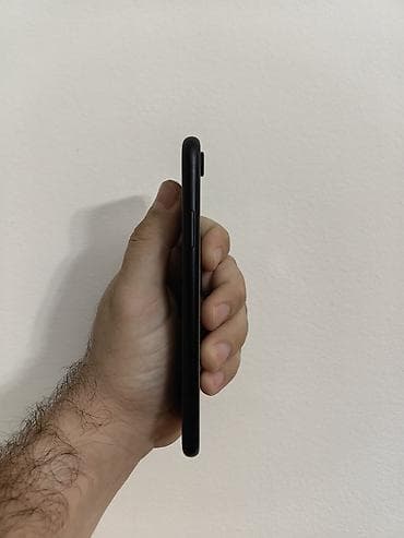 samsung x cover 4: Iphone XR sim free i Icloud free, sa 64gb memorije. Dobro očuvan i — 2