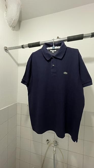 legend majice: Men's T-shirt Lacoste, bоја - Tamnoplava — 1