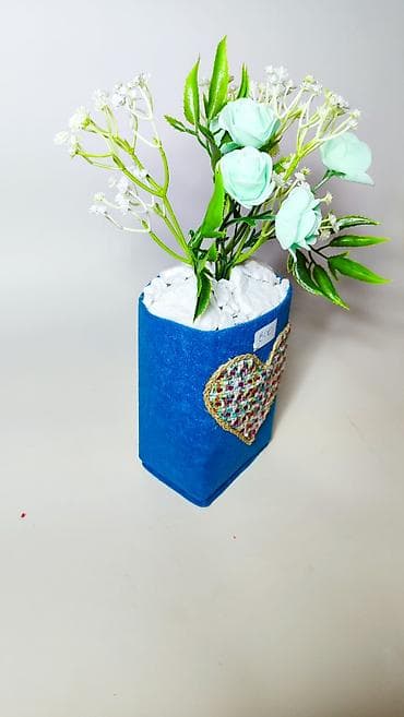 Kućni dekor: Dekorativna aranžmanska saksija sa veštačkim cvećem - Aranžman: nežne — 2