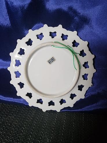 Rasveta: Tanjir nov za na zid, japanski porcelan iz 70ih. Micigen. Tanjir — 7