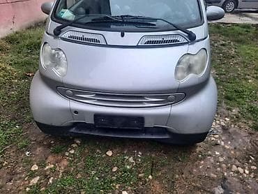 zastava srbije za auto: SMART FORTWO - KOMPLETAN AUTO U DELOVIMA | Smart fortwo kompletan — 2