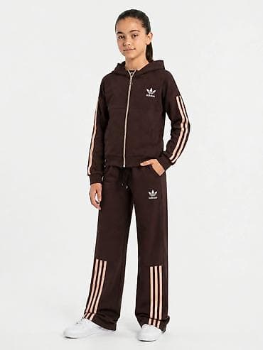 nike trenerka tech fleece: Pamucni kompleti 
Velicine 8, 10, 12, 14
Cena 2900 din — 5