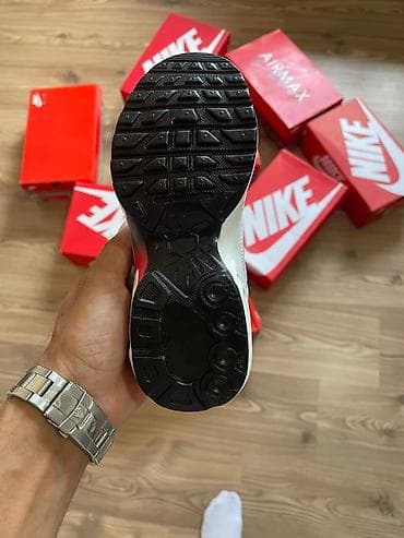 metro obuca velicine: Nike air max tn decije
Samo 2800 din
Dostupni brojevi
30
mn — 3