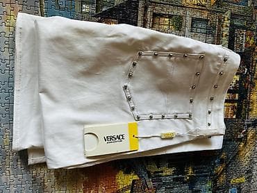 farmerke i bela kosulja: Versace Jeans Couture — 2