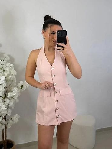 Sakoi: Ženski letnji kombinezon – halter model sa dugmadima - Dizajn: halter — 1