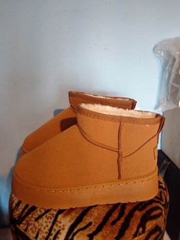 camper obuca beograd: Ugg čizme, bоја - Braon, 37 — 1