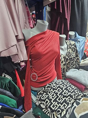 bluza velucine m: Dostupna u par boja. Univerzalna vel sa elastinom — 1