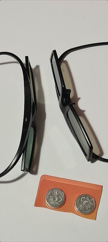 gps antena za multimediju: ▪︎Na prodaju 2 para 3D Samsung (SSG-5100GB) naočara za gledanje TV-a u — 2