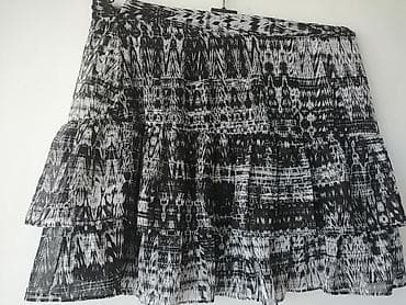 farmerice s: Suknja H&M 40, 550din Preslatka mini suknjica kupljena u Austriji — 2