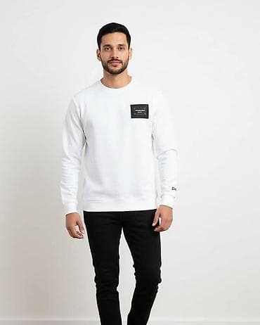 muska levis torbica: Muški duksevi – različiti modeli sa printom i logotipovima 3500 din — 10