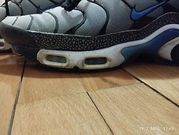 ecco patike zenske: Nike Air Max Plus TN patike br 43/44 oštećenje ima odlepljeno sa — 3